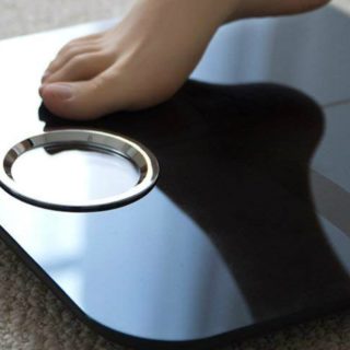 Не весом единым: за какими еще показателями важно следить для здоровья