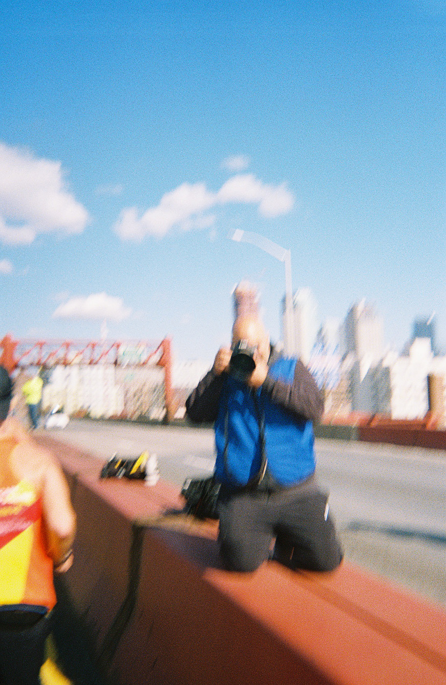 Нью-Йоркский марафон в 30 кадрах, сделанных на плёночный фотоаппарат