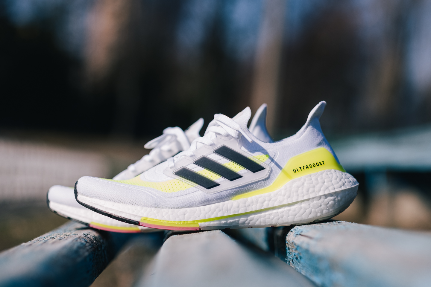 Обзор adidas Ultraboost 21: ещё больше пены