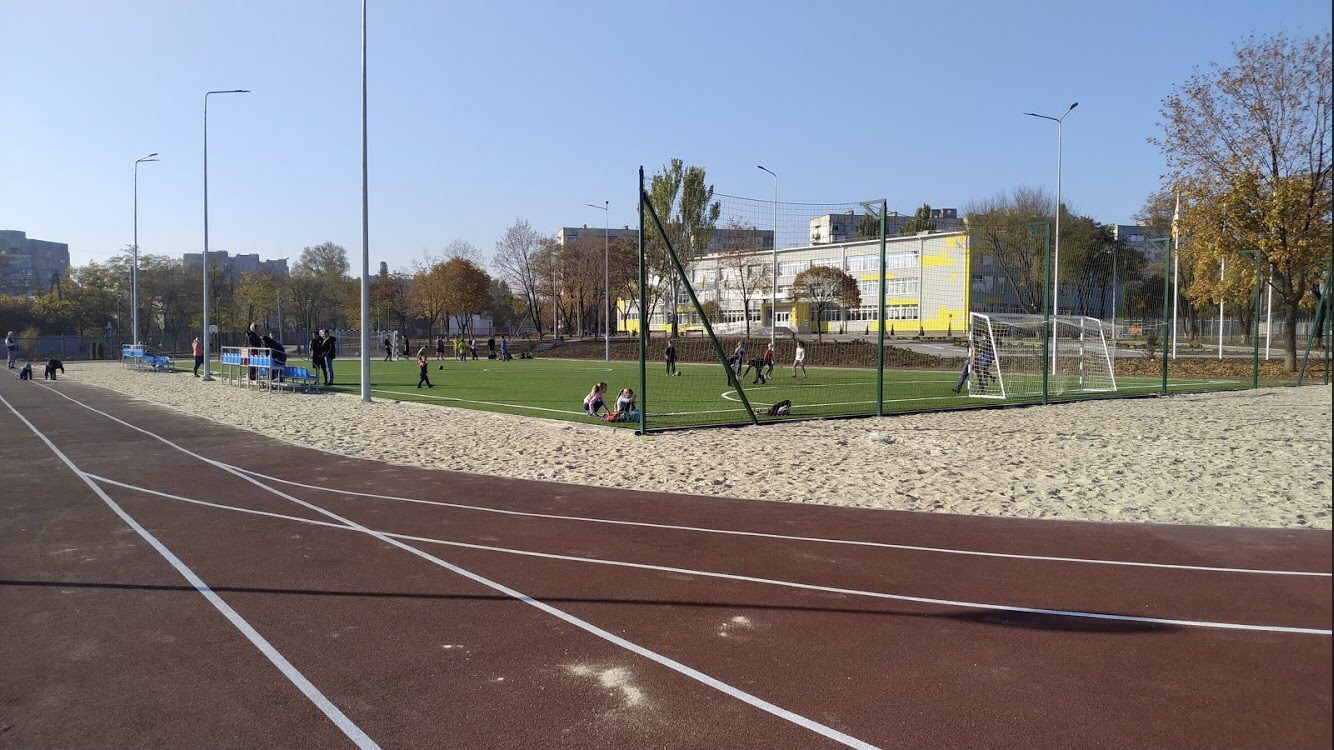Стадіони України з новим легкоатлетичним покриттям