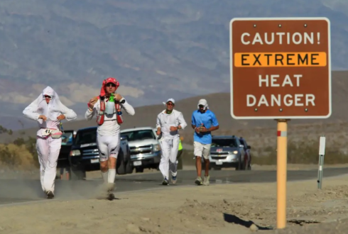 Выжить в аду: история ультрамарафона Badwater в Долине Смерти
